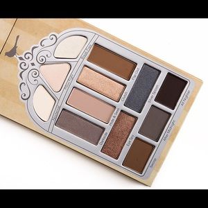 Pretty Vulgar Nightingale Eyeshadow Palette